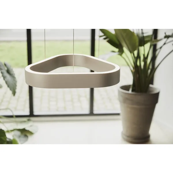 Trigon Pendant Soft Ivory