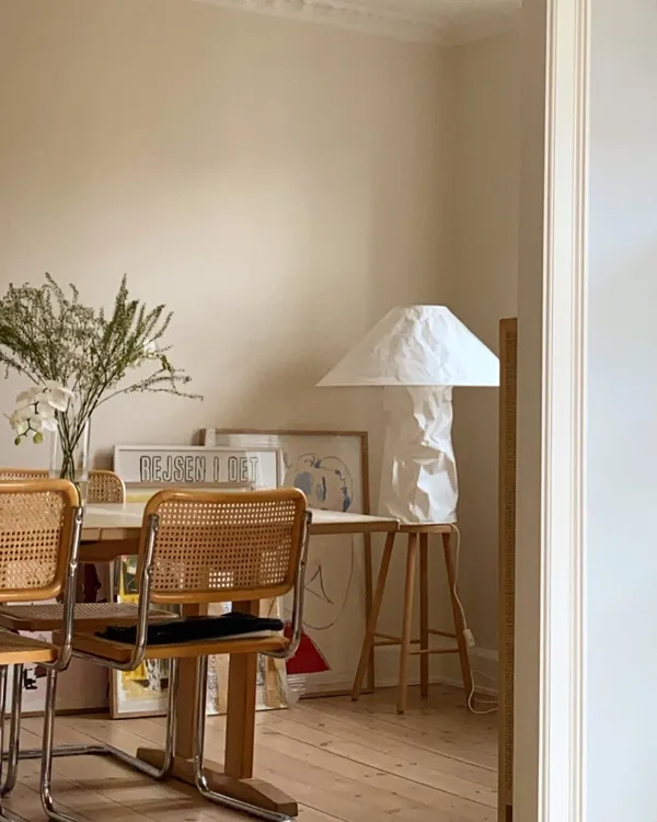 Lampampe Table Lamp White