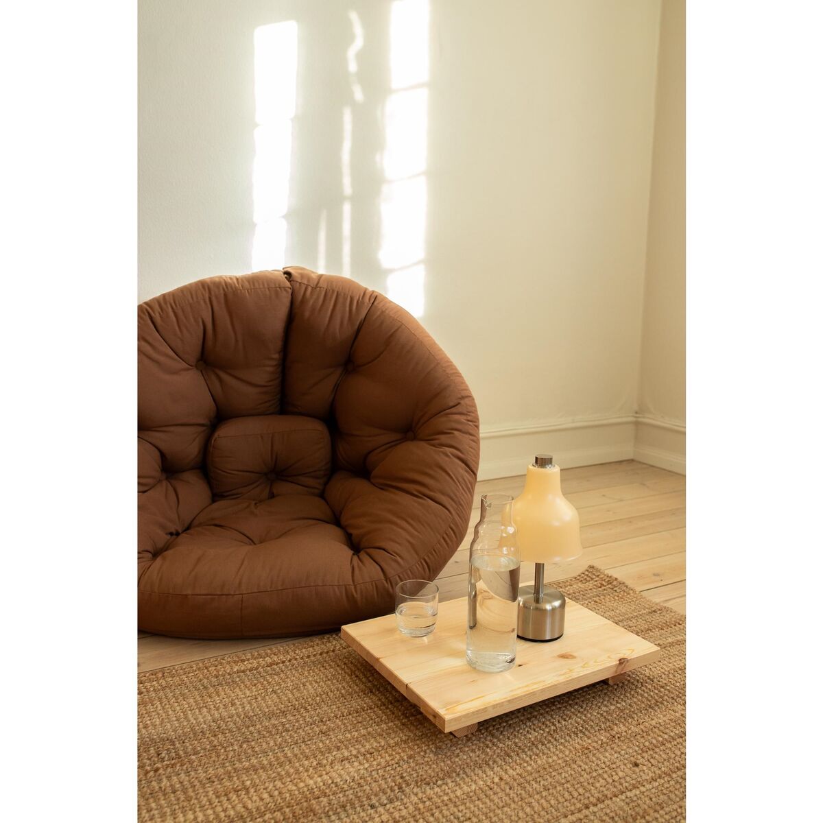 Ensemble de 2 tables d'appoint Dock en pin laqué transparent
