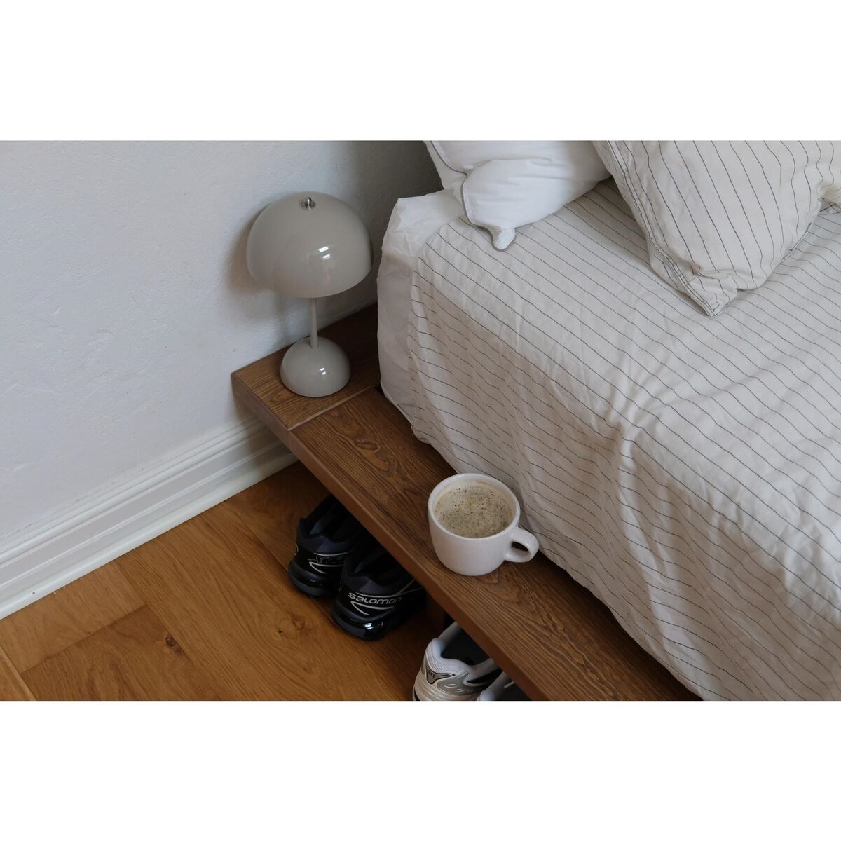 Japan Bed Frame 180x200 Carob Brown