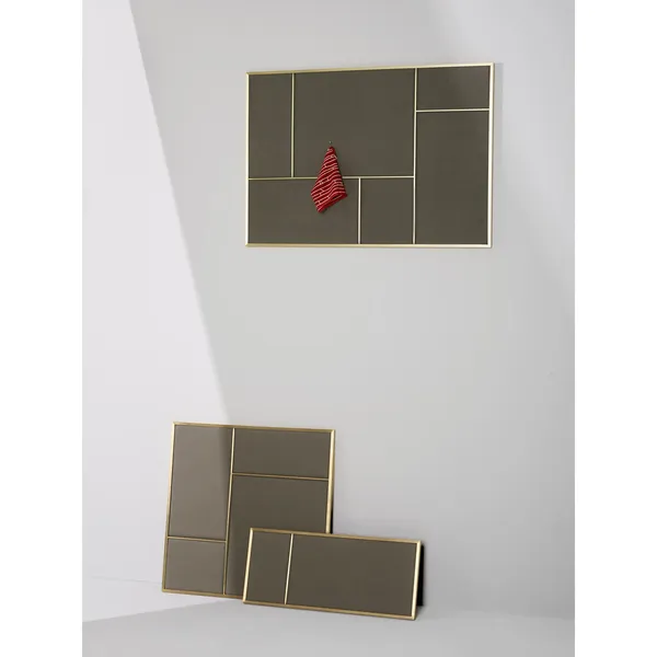 Nouveau Pin Prikbord Medium Messing/Marineblauw