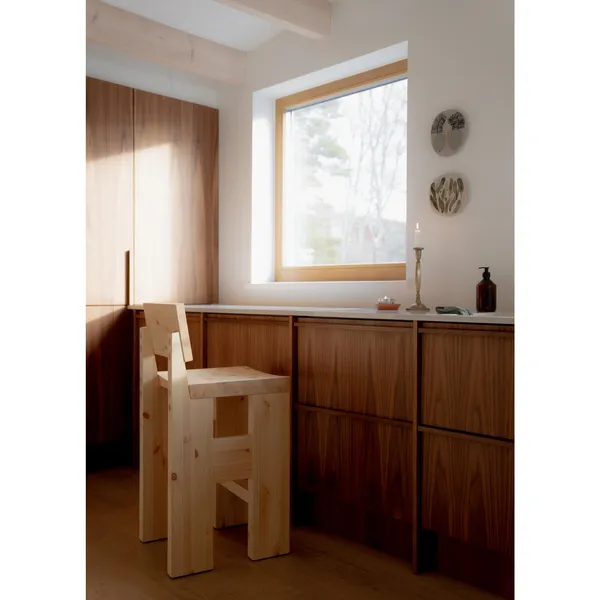 001 Bar Stool H65 Pine