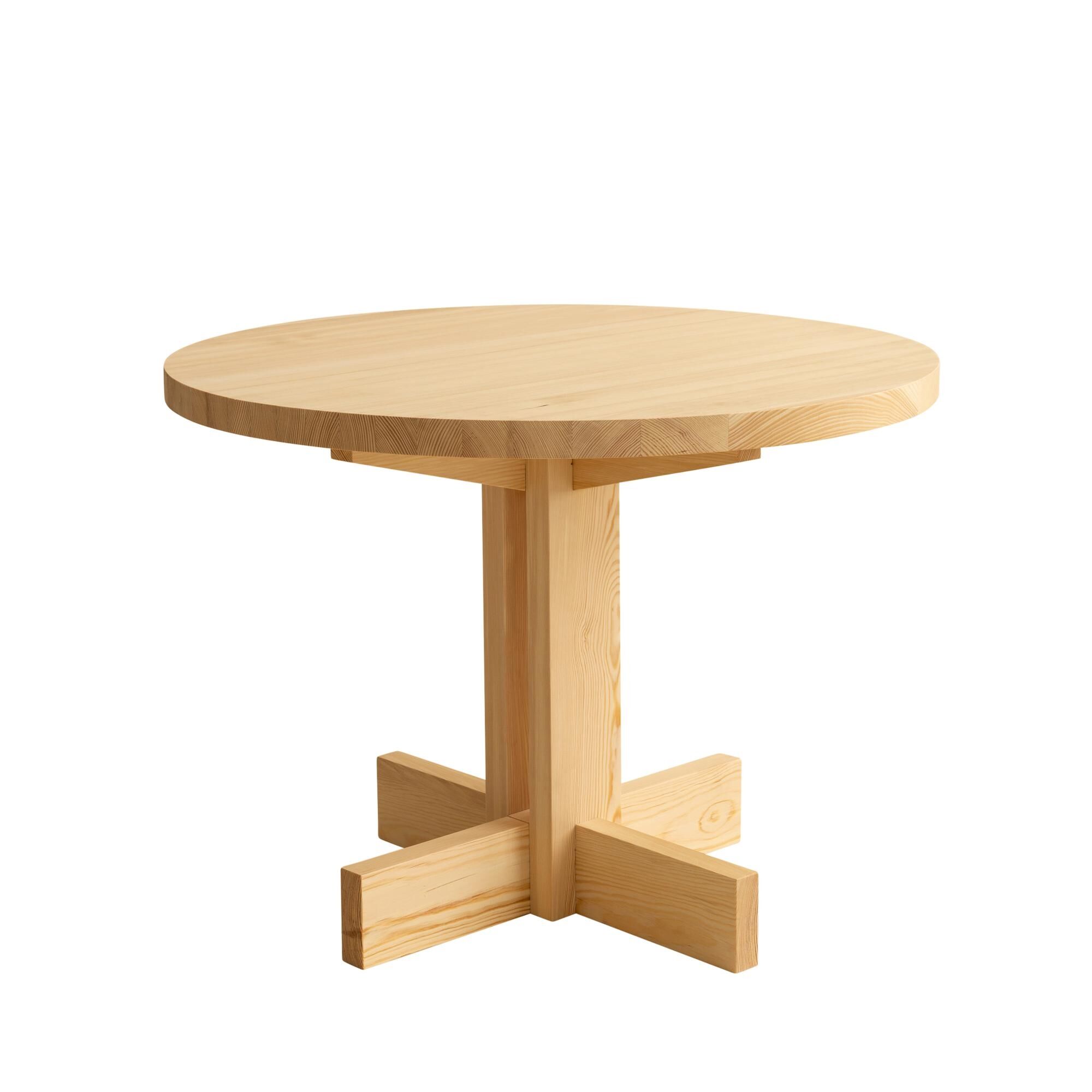 001 Spisebord Rundt Fyrretr