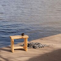 002 Ast Stool Pine