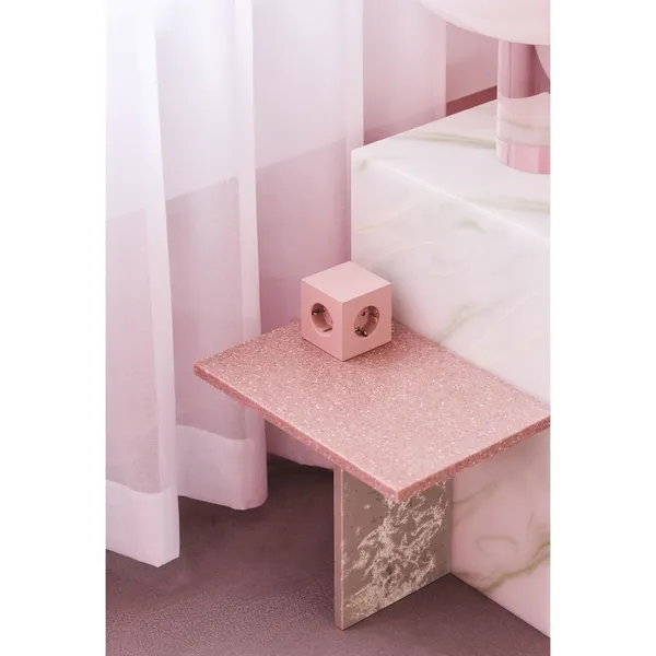 Square 1 USB-C & Magnet 180 cm Neu Rosa