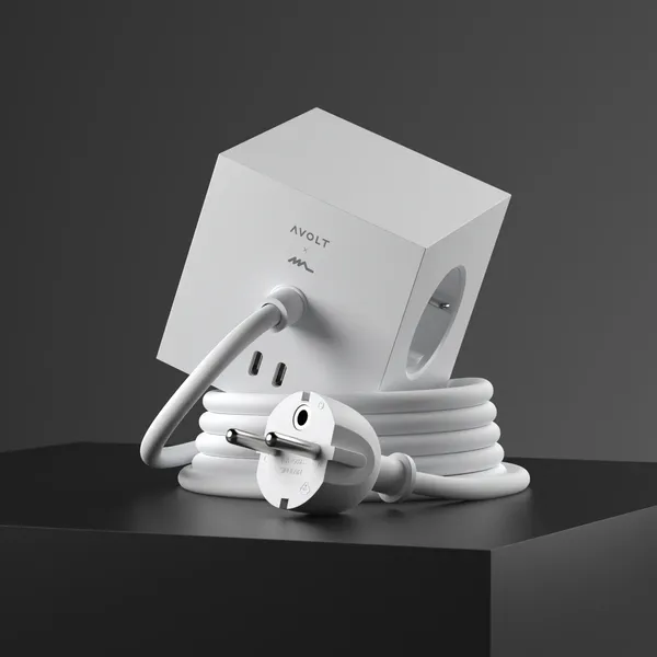 x Martinelli Luce Square 1 Dual USB C E Imán 180 cm Blanco