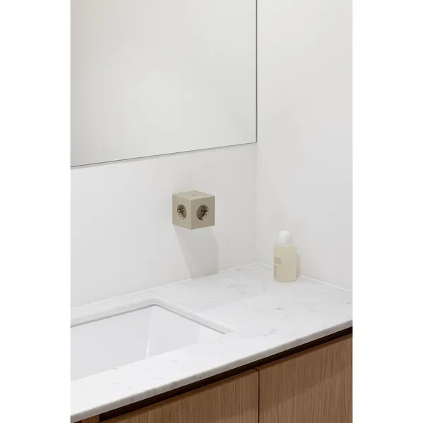 Square 2 Socket New Rosa