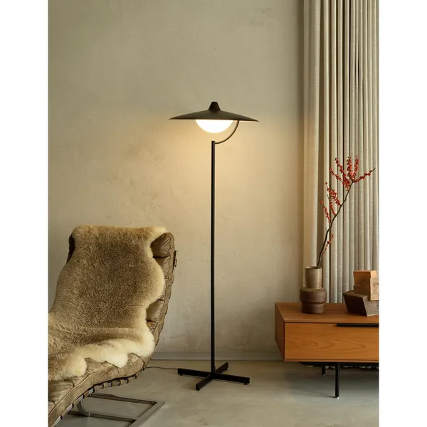 Floor Lamp Black