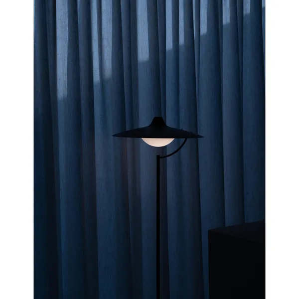 Floor Lamp Black