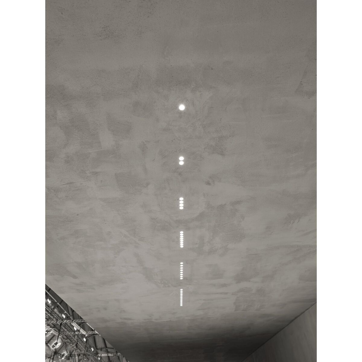 Light Shadow Surface 4 Spot Ceiling Light White