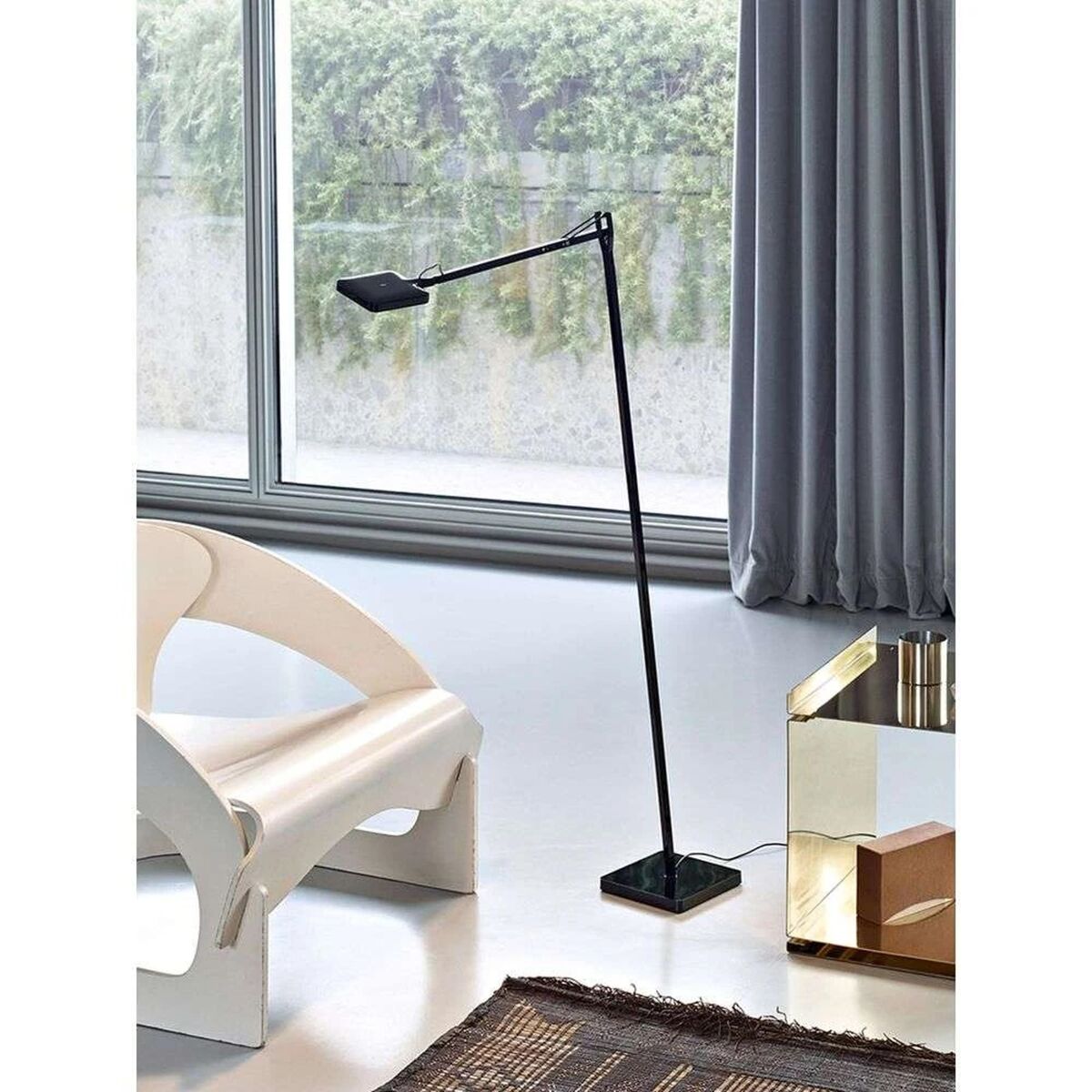 Kelvin F LED Floor Lamp White
