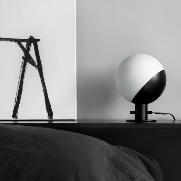 Baluna Væg/Bordlampe Sort