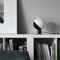 Baluna Væg/Bordlampe Sort