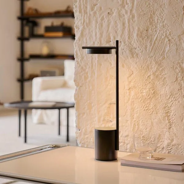 Igram "I" Transportabel Lampe Sort