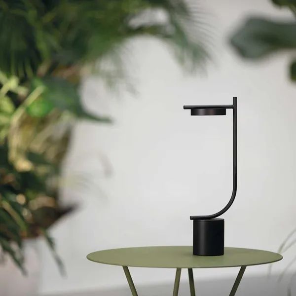 Igram "J" Bærbar Lampe Sort