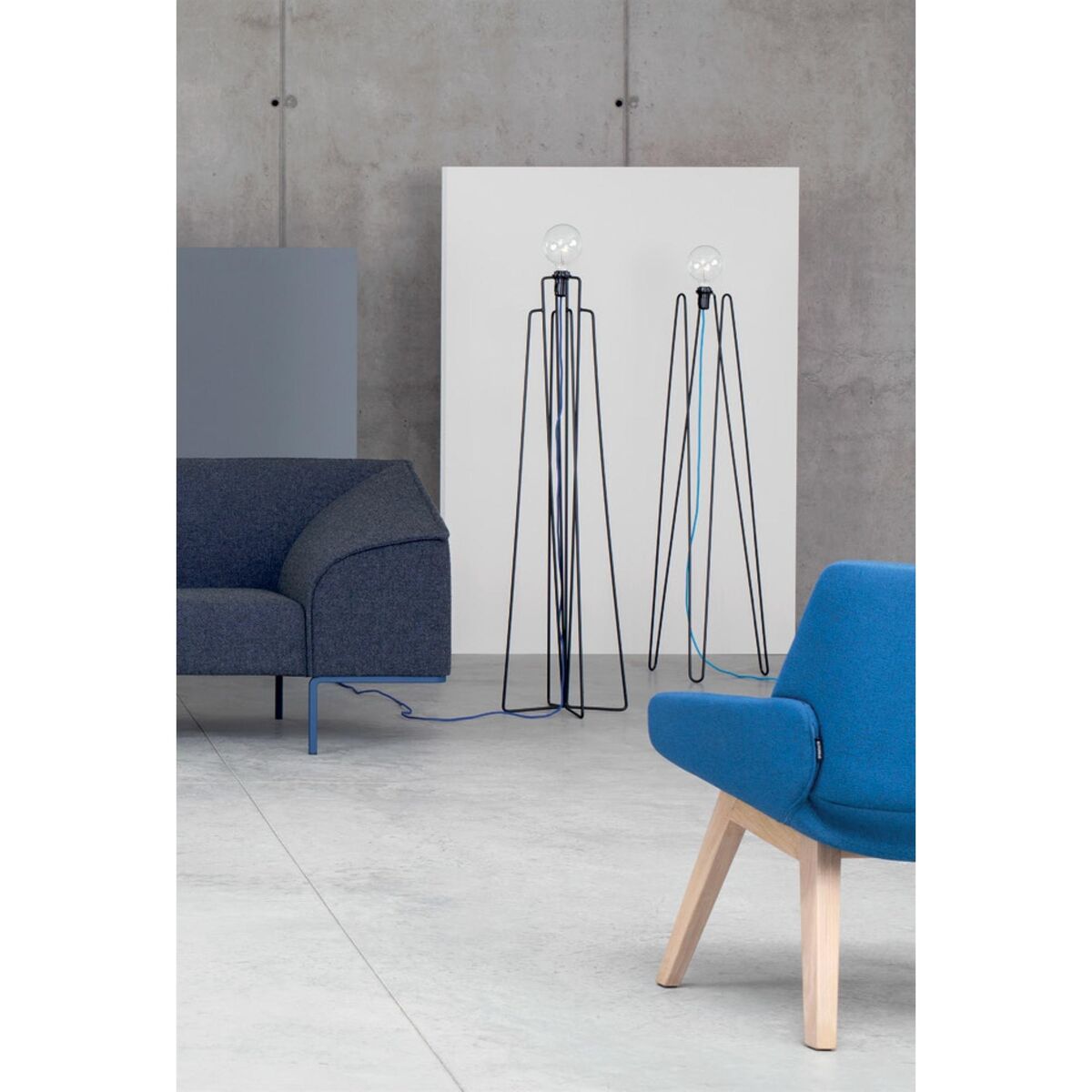 Model 3 Floor Lamp White/ White