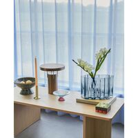 Umber Vase Blue