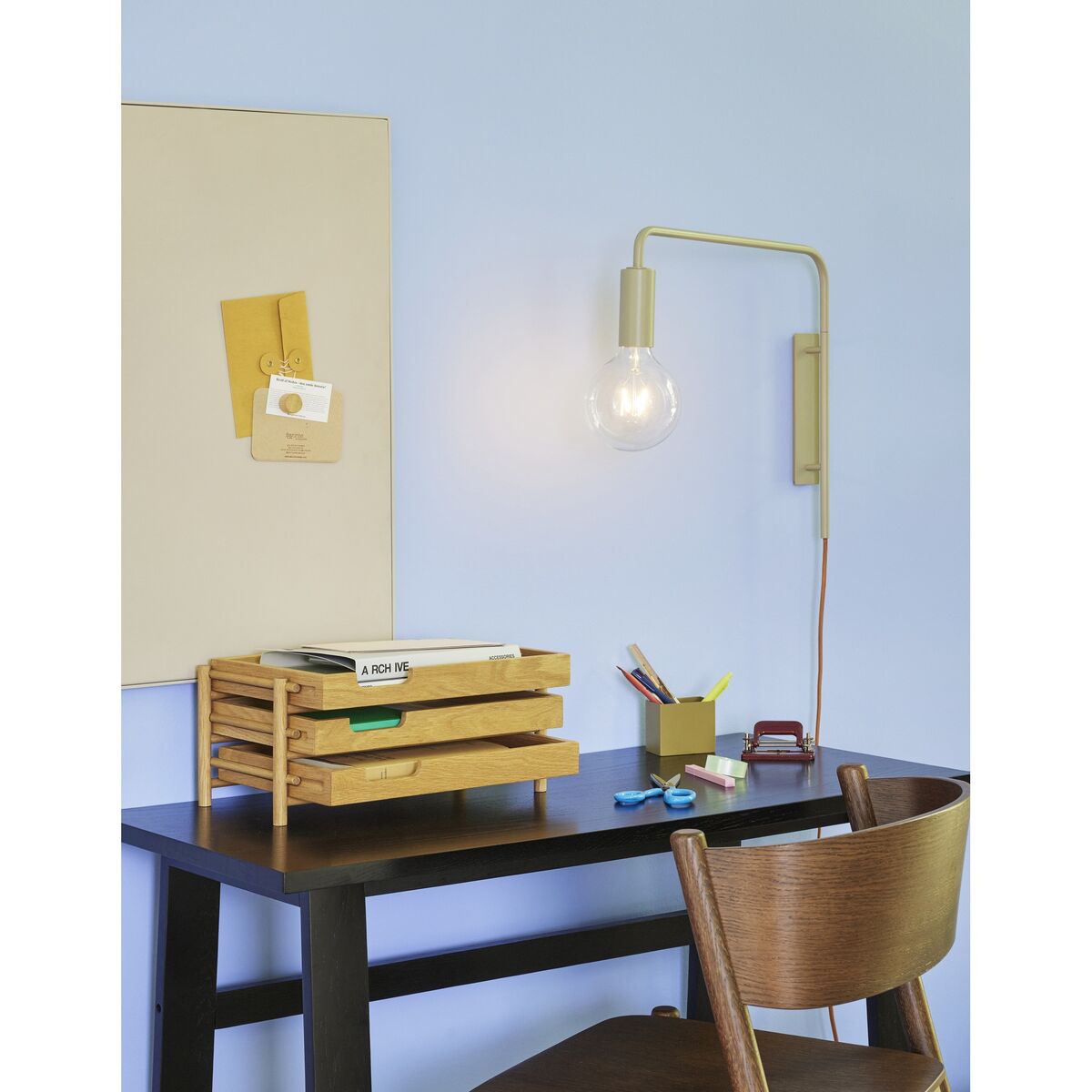 Serendipity Wall Lamp Black