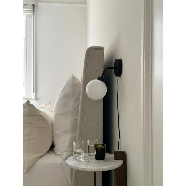 Apiales Wandleuchte Satinschwarz Mit Kabel