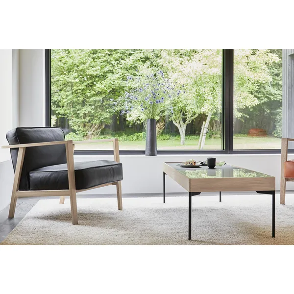 LC1 Lenestol Eik/ Sort Skinn