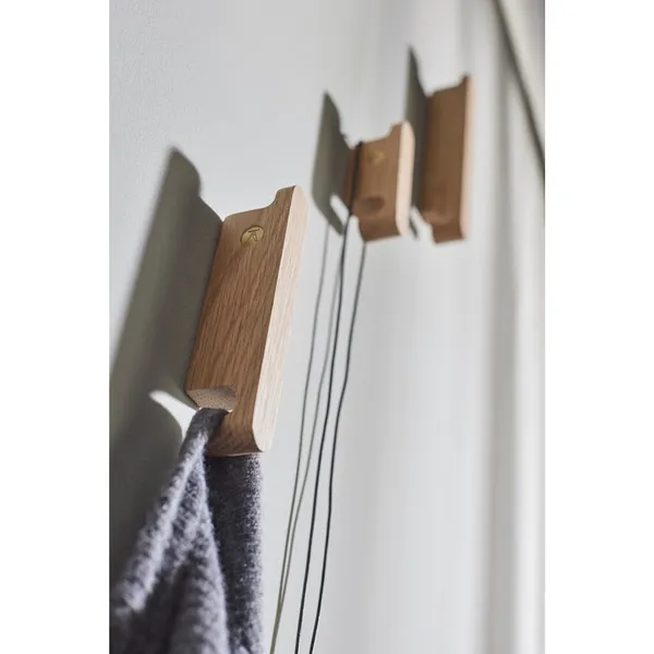 Multi Hooks 3 Pcs. Oak Tree