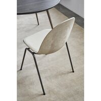 Sedia da Pranzo Girevole Eternity, Base Nero e Imbottitura 218 Beige