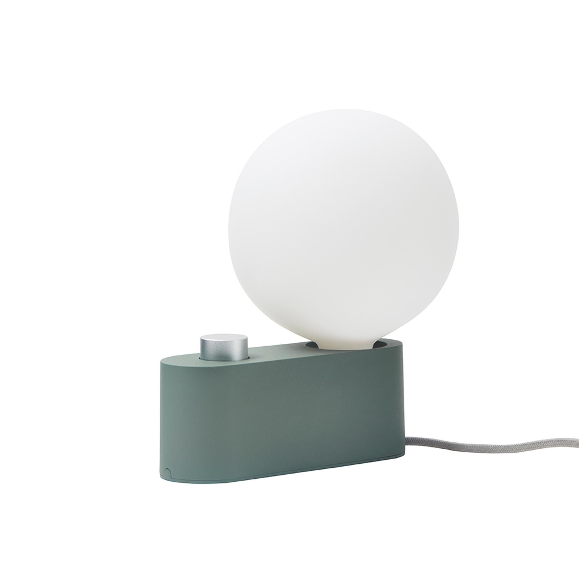 Alumina Bordslampa Gr&ouml;n M. Sphere IV