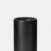 Knuckle Bordlampe Eik Sort