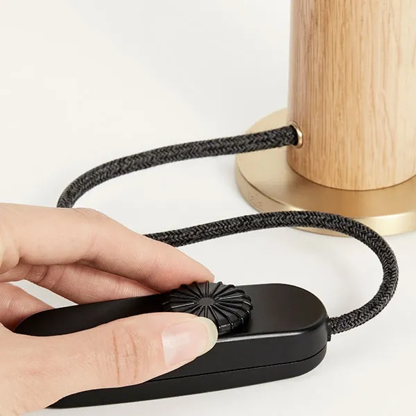 Knuckle Tafellamp Eiken