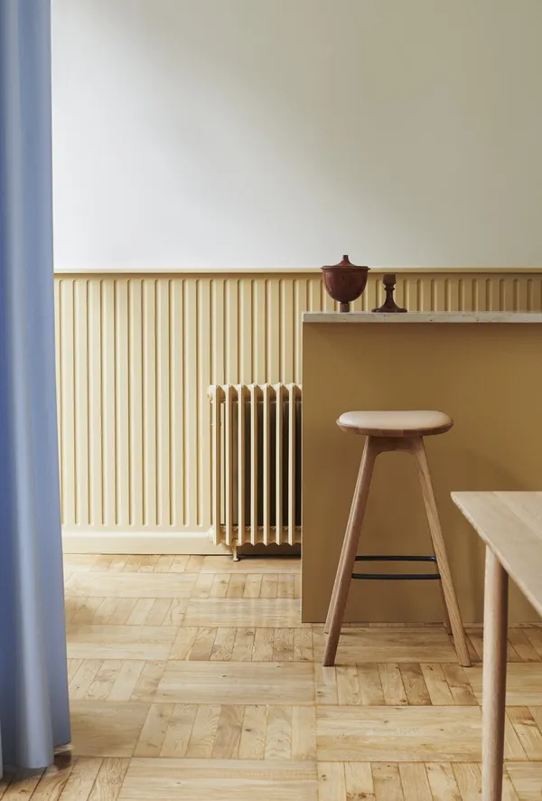 Pauline Barstol H75 Røget Egetræ/Brandy Læder