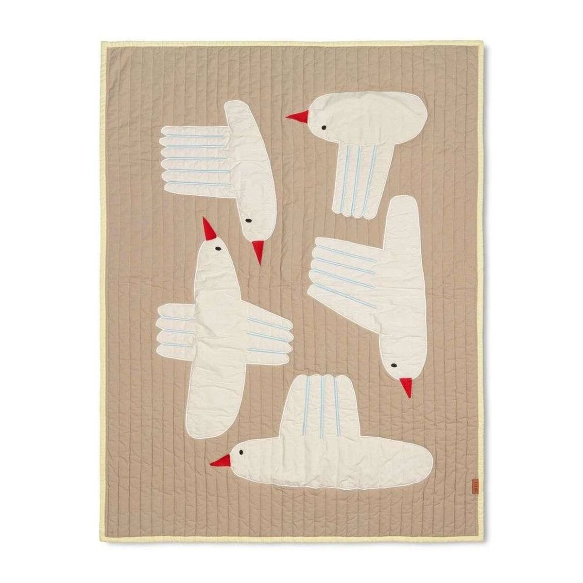 Bird Quilted Rug Zand