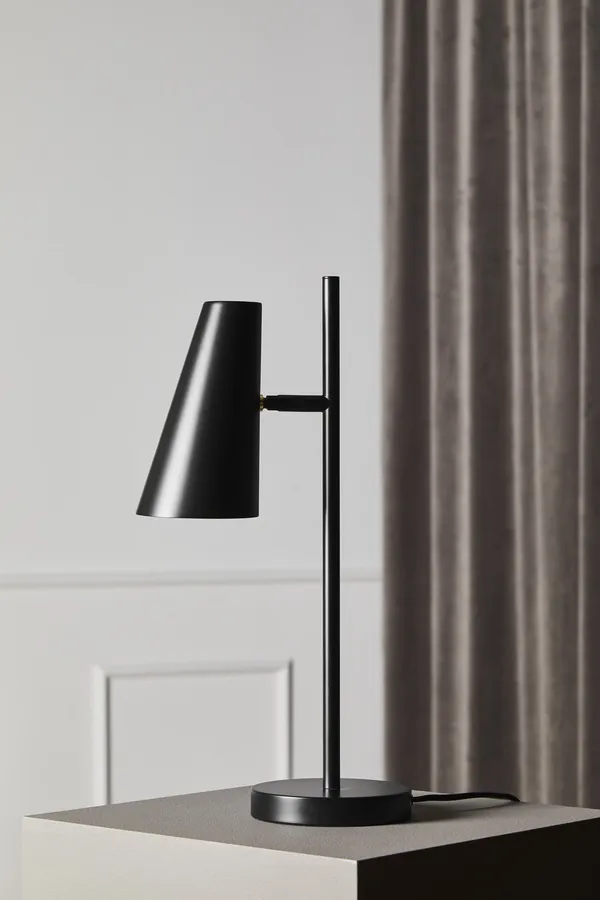 Cono Table Lamp Black