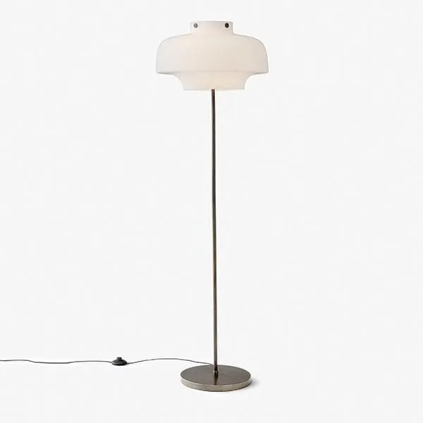 Copenhagen SC14 Stehlampe Opal Glas & Messing