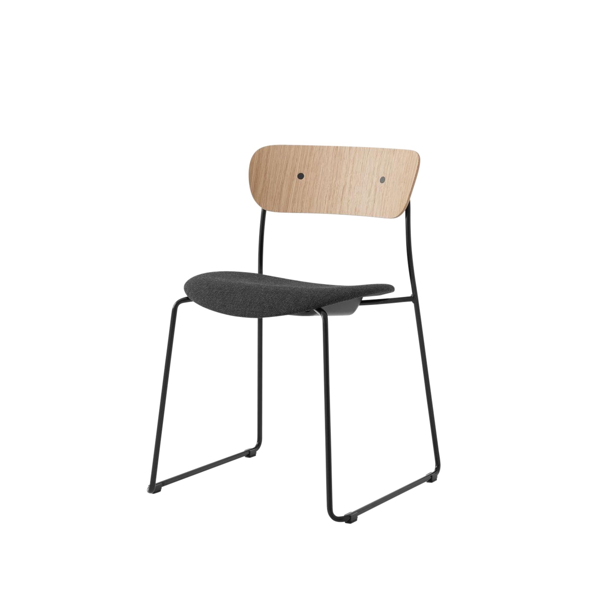 Pavilion AV52 Spisestol med Trukket Sete , Sort/ny Ull