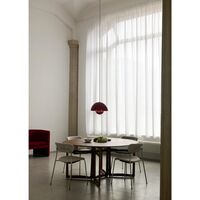 Pavilion AV52 Matstol Klädd Sits Svart/Säkring