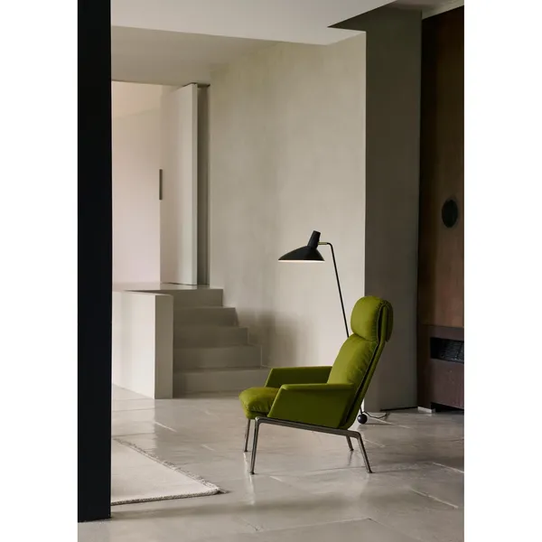Muno LN17 Armchair With Armrests & High Back Dark Chrome/Hallingdal 0126