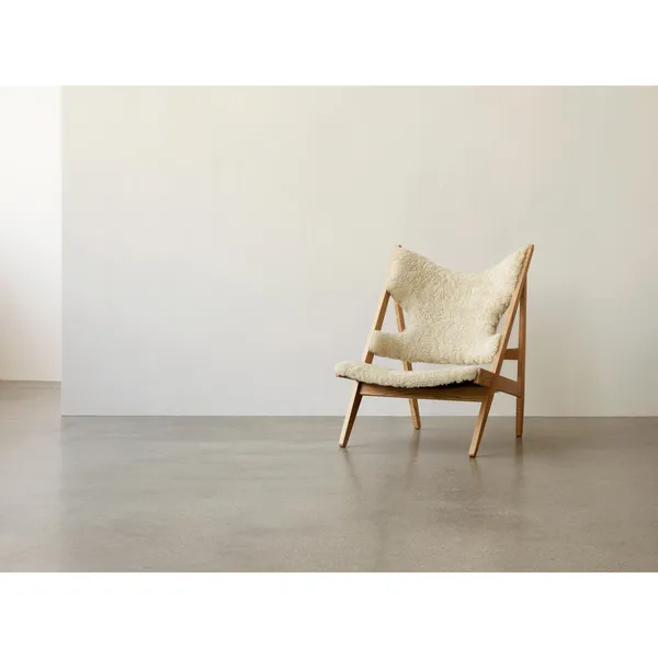 Knitting Sessel Schaffell Gepolstert mit Basis Aus Walnuss