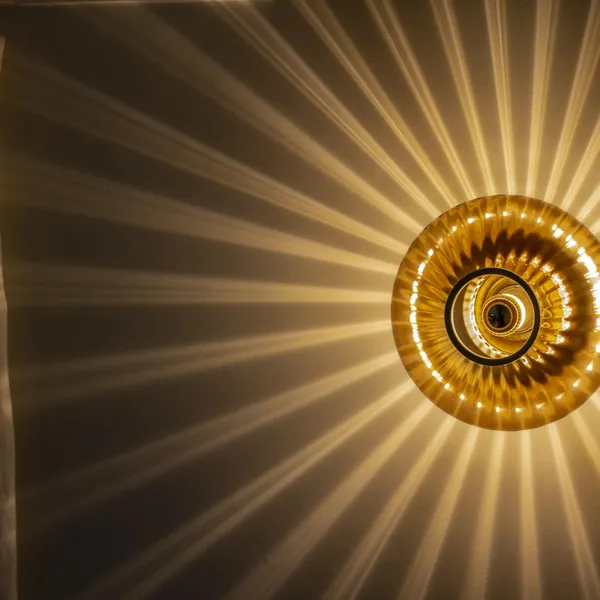 Urc Wall Lamp 36 Amber