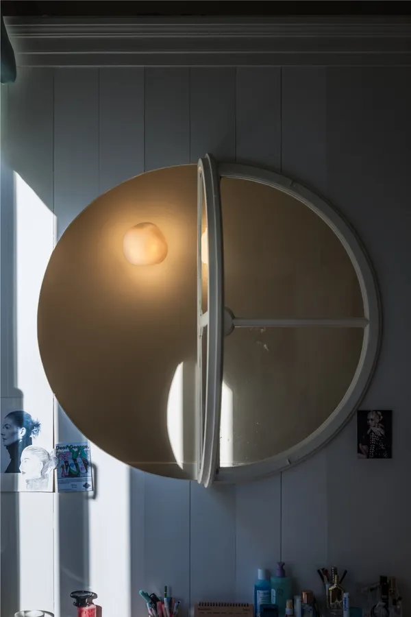 HOBA Wall/ Ceiling Light Midi White