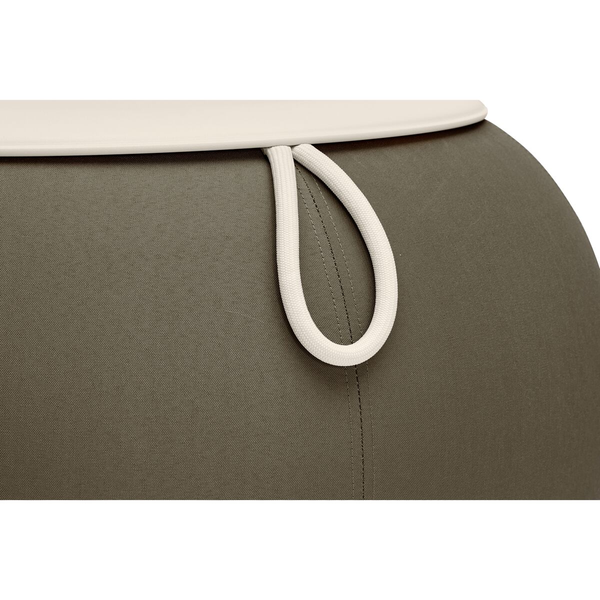 Dumpty Outdoor Couchtisch Esche