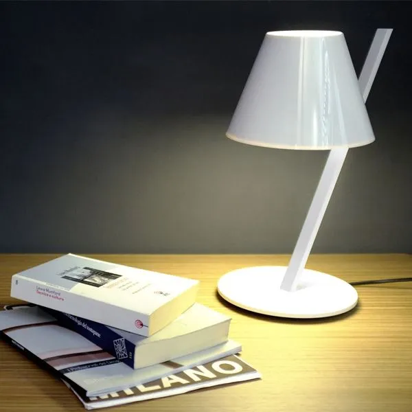 La Petite White Table Lamp