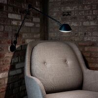 AQ01 Wall Lamp Mat White