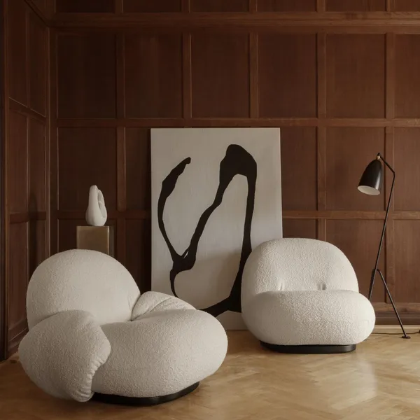 Pacha Armchair With Armrests Dora Boucle 0001 With Base In Pearl Gold