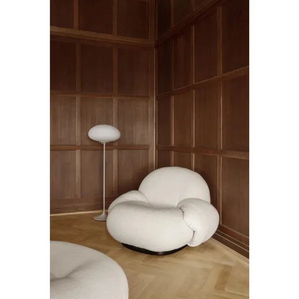 Pacha Armchair With Armrests Dora Boucle 0001 With Base In Pearl Gold