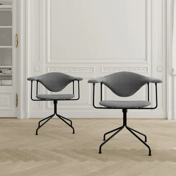 Masculo Kontorstol Polstret I Eero Special FR 106 Med Base I Sort Semi Mat
