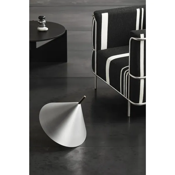 Simple Coffee Table XL Black Lacquered Oak