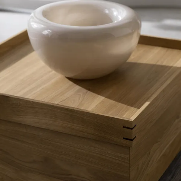 Japansk Sidebord Stor Varmoljet Eik