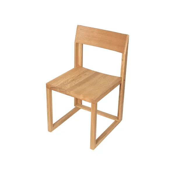 Outline Dining Chair Warm Lacquered Oak/ Walnut