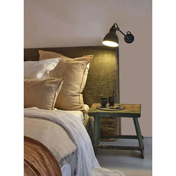 N104 Vegglampe Sort/ Sort/ Kobber – DCWéditions
