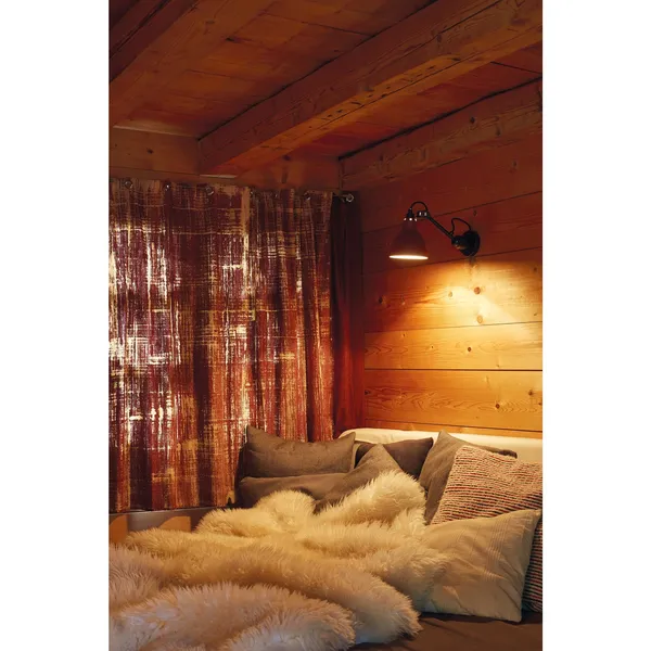 N304 Wall Lamp Matt Black Hardwired
